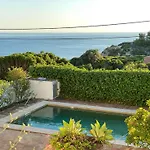 With Private Pool, Stunning View And Just 5 Min Walk From The 빌라