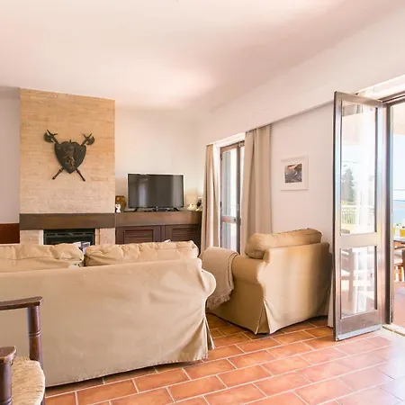 Spacious Private With Pool, Sea View & Walkable Access * Carvoeiro (Lagoa)
