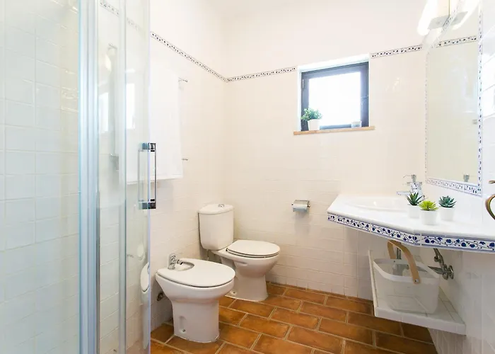 With Private Pool, Stunning View And Just 5 Min Walk From The Villa