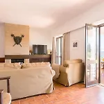 With Private Pool, Stunning View And Just 5 Min Walk From The * Carvoeiro (Lagoa)