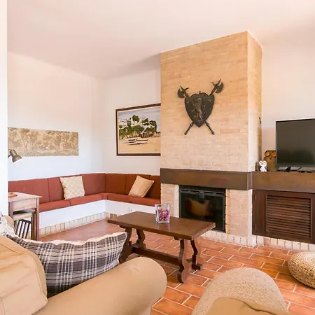 Carvoeiro With Private Pool, Stunning View And Just 5 Min Walk From The *